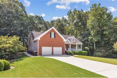 2620 Democracy Drive, Buford, GA 30519 - Photo 2
