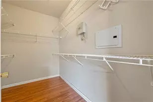 2700 Pine Tree Road NE, Atlanta, GA 30324 - Photo 16
