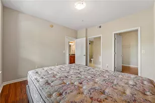 2700 Pine Tree Road NE, Atlanta, GA 30324 - Photo 16
