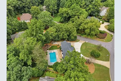 2211 Brooke Farm Trail, Dunwoody, GA 30338 - Photo 52