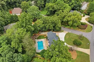 2211 Brooke Farm Trail, Dunwoody, GA 30338 - Photo 52