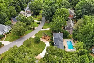 2211 Brooke Farm Trail, Dunwoody, GA 30338 - Photo 50