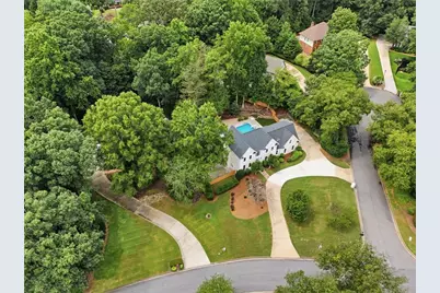 2211 Brooke Farm Trail, Dunwoody, GA 30338 - Photo 48