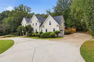 2211 Brooke Farm Trail, Dunwoody, GA 30338 - Photo 46