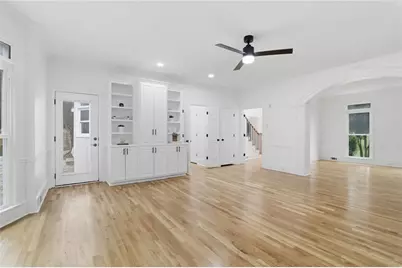 2211 Brooke Farm Trail, Dunwoody, GA 30338 - Photo 10