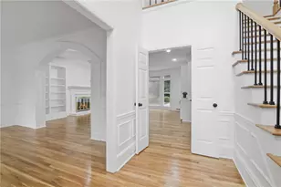 2211 Brooke Farm Trail, Dunwoody, GA 30338 - Photo 4