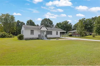 1655 Lucelle Avenue, Stone Mountain, GA 30087 - Photo 2