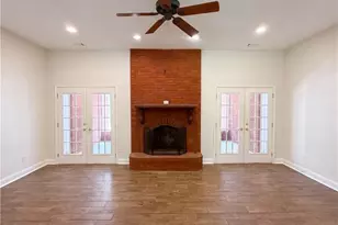 346 Carnation Dr, Social Circle, GA 30025 - Photo 6