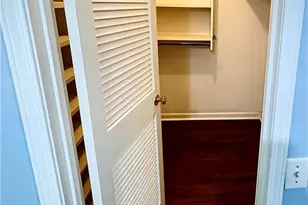 803 Dunwoody Chace, Sandy Springs, GA 30328 - Photo 22