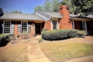 803 Dunwoody Chace, Sandy Springs, GA 30328 - Photo 1
