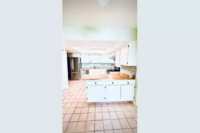 803 Dunwoody Chace, Sandy Springs, GA 30328 - Photo 16