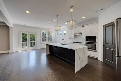 11760 Stratham Drive, Alpharetta, GA 30009 - Photo 4