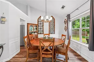 4672 Devencrest Ln, Buford, GA 30519 - Photo 6