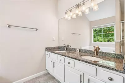 4672 Devencrest Lane, Buford, GA 30519 - Photo 14
