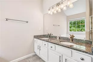 4672 Devencrest Ln, Buford, GA 30519 - Photo 14