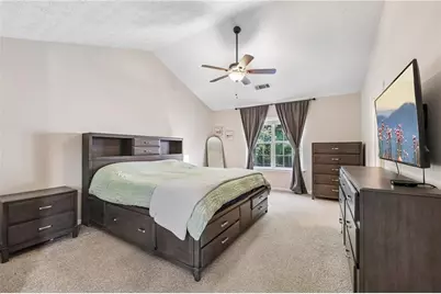 4672 Devencrest Lane, Buford, GA 30519 - Photo 10
