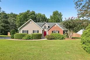 4672 Devencrest Ln, Buford, GA 30519 - Photo 1
