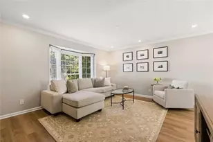 136 NW Peachtree Memorial Dr NW, Atlanta, GA 30309 - Photo 4