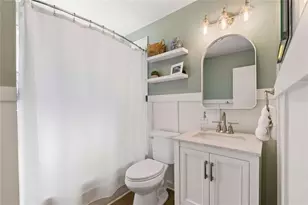 136 NW Peachtree Memorial Dr NW, Atlanta, GA 30309 - Photo 22