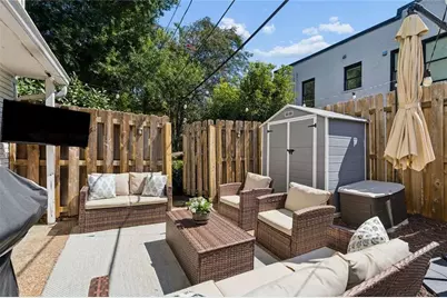 136 NW Peachtree Memorial Drive NW #VA 1, Atlanta, GA 30309 - Photo 28