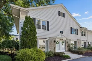 136 NW Peachtree Memorial Dr NW, Atlanta, GA 30309 - Photo 4