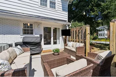136 NW Peachtree Memorial Drive NW #VA 1, Atlanta, GA 30309 - Photo 32