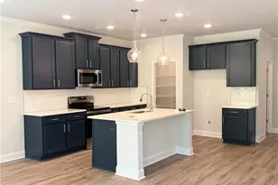 5665 Overview Dr, Flowery Branch, GA 30542 - Photo 6