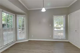 10035 Feather Sound Ct, Alpharetta, GA 30022 - Photo 6