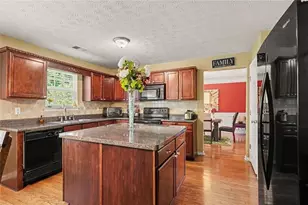 266 Millstone Dr, Hampton, GA 30228 - Photo 16