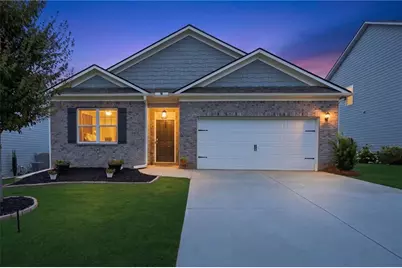 450 Starbuck Parkway, Pendergrass, GA 30567 - Photo 1