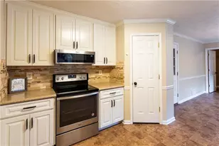 184 Wildflower Dr, Social Circle, GA 30025 - Photo 14