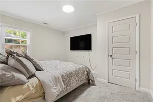 2828 Cloverhurst Dr, East Point, GA 30344 - Photo 22