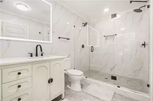 2828 Cloverhurst Dr, East Point, GA 30344 - Photo 14