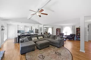 2946 Missy Dr, Marietta, GA 30062 - Photo 18