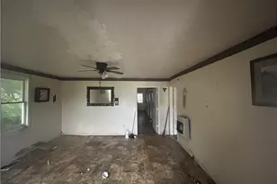 211 W Mulberry St, Lagrange, GA 30240 - Photo 2