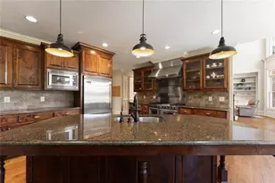 6077 Green Tree Ln, Gainesville, GA 30506 - Photo 16