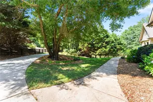 6077 Green Tree Ln, Gainesville, GA 30506 - Photo 58