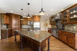 6077 Green Tree Ln, Gainesville, GA 30506 - Photo 18