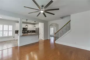 7823 Keepsake Ln, Flowery Branch, GA 30542 - Photo 10