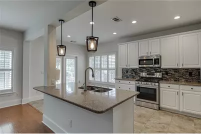 7823 Keepsake Lane, Flowery Branch, GA 30542 - Photo 16