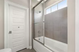 516 Founders Dr E, Alpharetta, GA 30004 - Photo 28