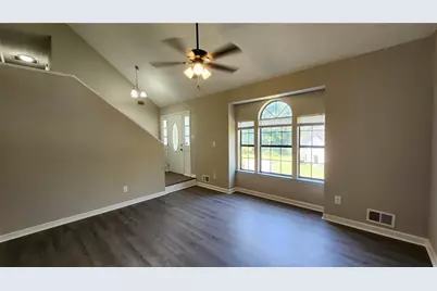 3724 Spring Garden Lane, Lithonia, GA 30038 - Photo 2