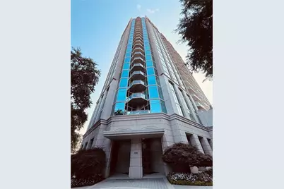 2795 Peachtree Rd NE #409, Atlanta, GA 30305 - Photo 2