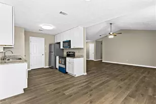 3679 Ashbill, Rex, GA 30273 - Photo 8