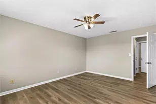 3679 Ashbill, Rex, GA 30273 - Photo 16