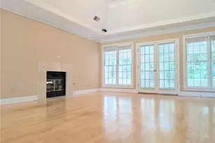 11860 Wexford Club Dr, Roswell, GA 30075 - Photo 2