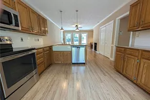 11860 Wexford Club Dr, Roswell, GA 30075 - Photo 6