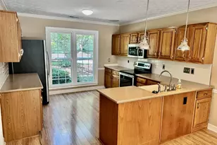 11860 Wexford Club Dr, Roswell, GA 30075 - Photo 12