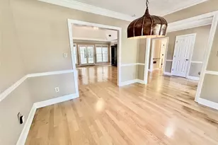 11860 Wexford Club Dr, Roswell, GA 30075 - Photo 8