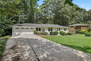 2665 Hawthorne Dr NE, Atlanta, GA 30345 - Photo 32